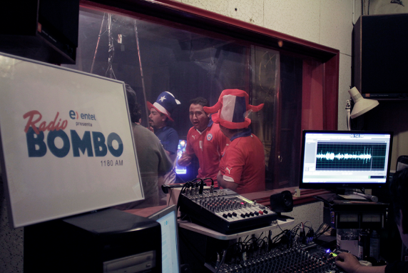 RADIO BOMBO